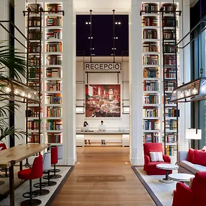 Seventy 4*, Barcelona España